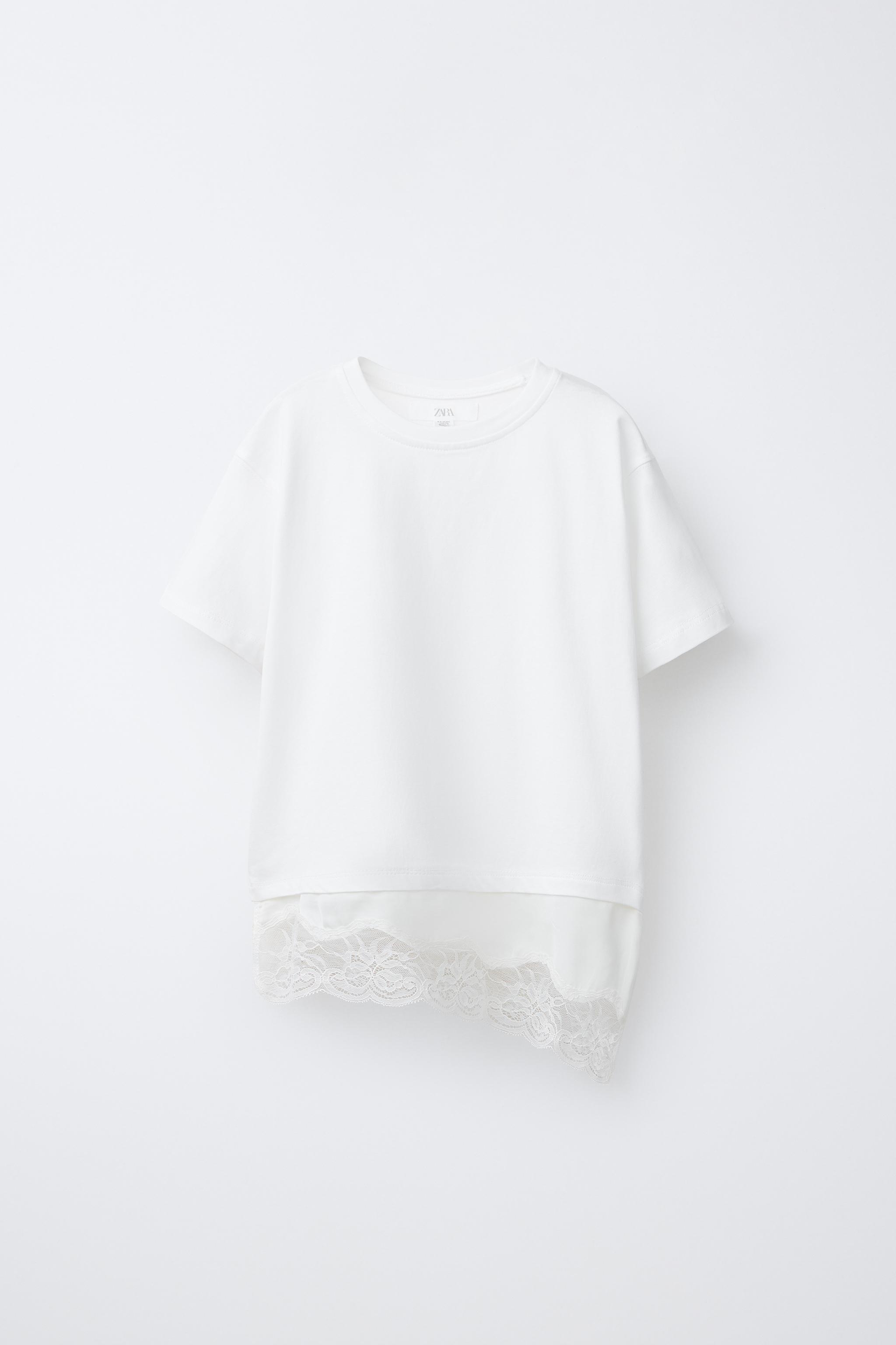 T-SHIRT EN MATIÈRES VARIÉES AVEC DENTELLE